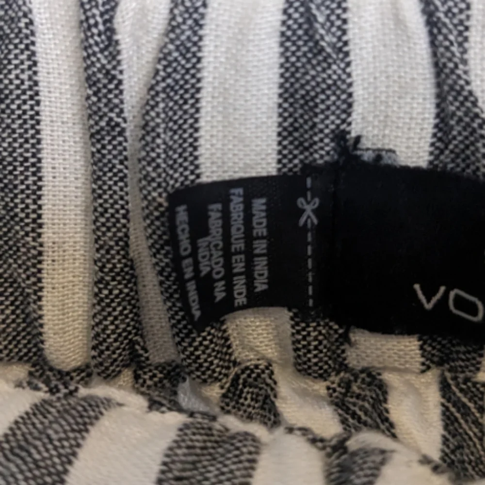 NWOT Volcom Women's Sunday Strut Engineer Stripe Short M - Picture 9 of 16